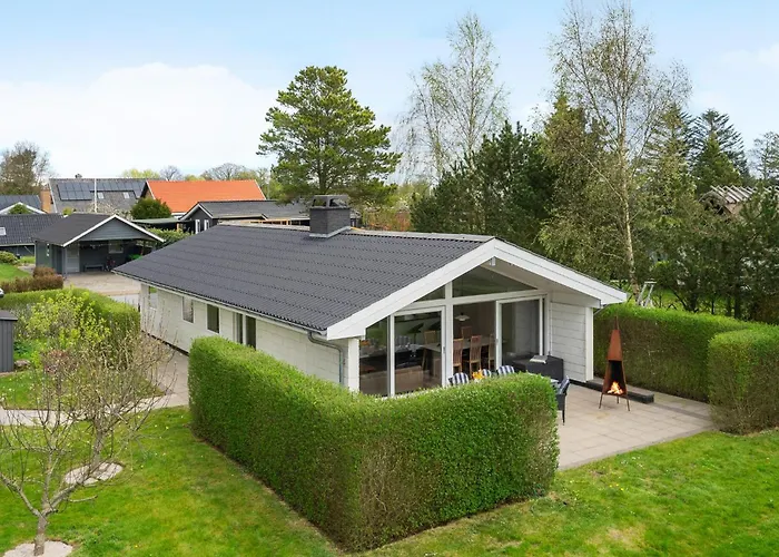 Holiday home 2 Bedroom In